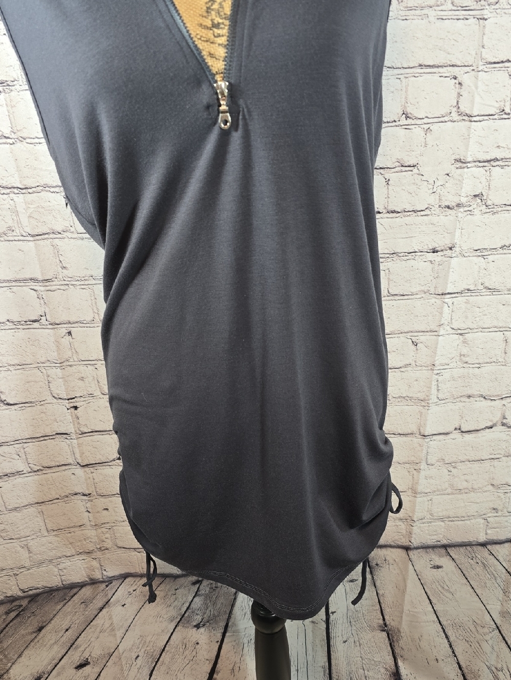 VENUS Gray Sleeveless Hoodie Swim Coverup with Front Zip Size M - Picture 4 of 15